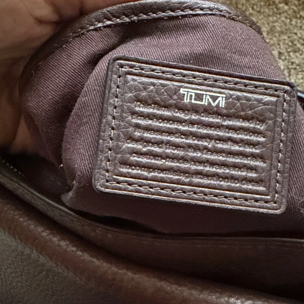 TUMI Vintage Brown Leather Men's Bag